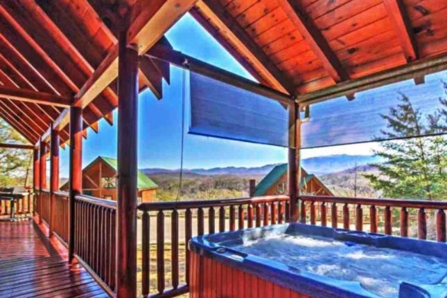 Solid Ground Lodge With Yard! Pigeon Forge Exterior foto